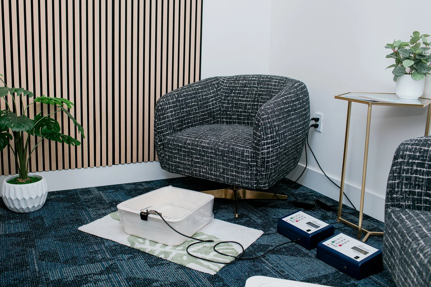 Footbath detox room